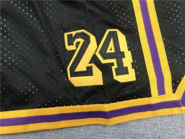 -jGaFKs3dEM
